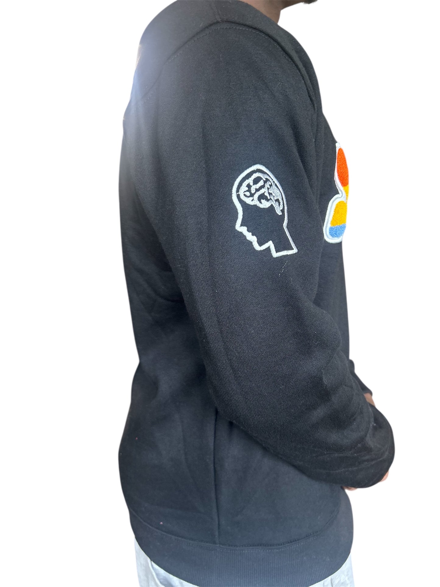 The communicator crewneck black