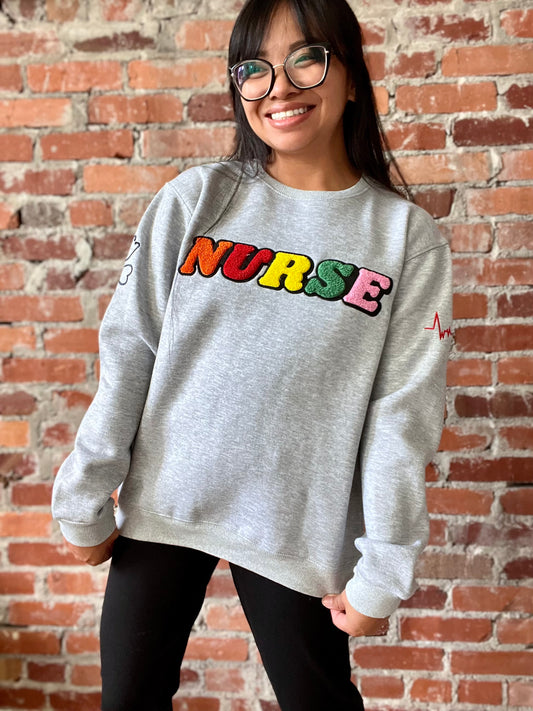 ⚪️ Grey Sweater – Scrub Life Neutral